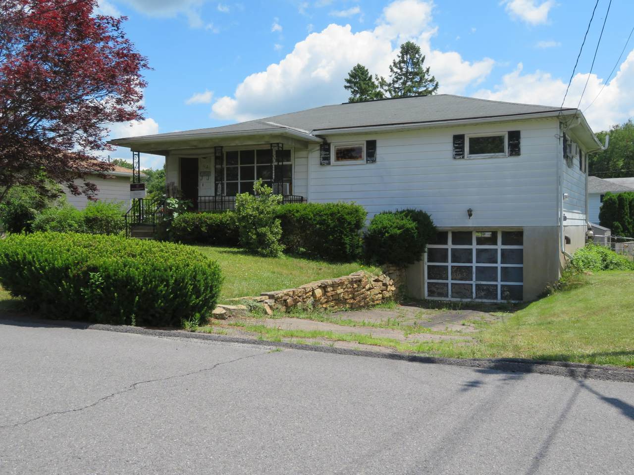 112 Penwood Dr - Photo 1