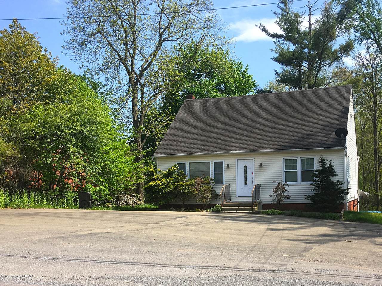 240 Stadden Rd - Photo 1