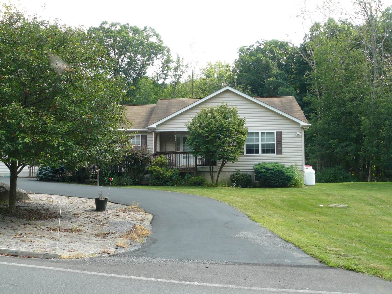 6104 Sunset Dr - Photo 1