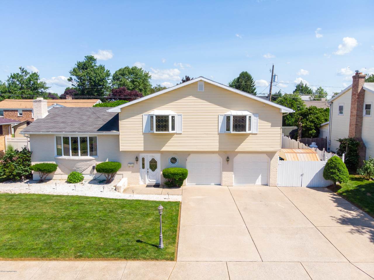 1326 Dalehurst Dr - Photo 1