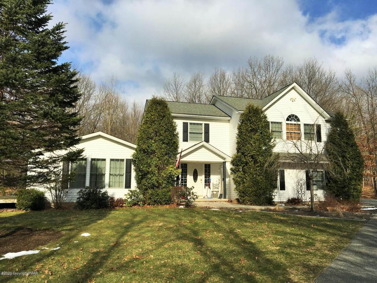 1298 Brian Ln - Photo 1