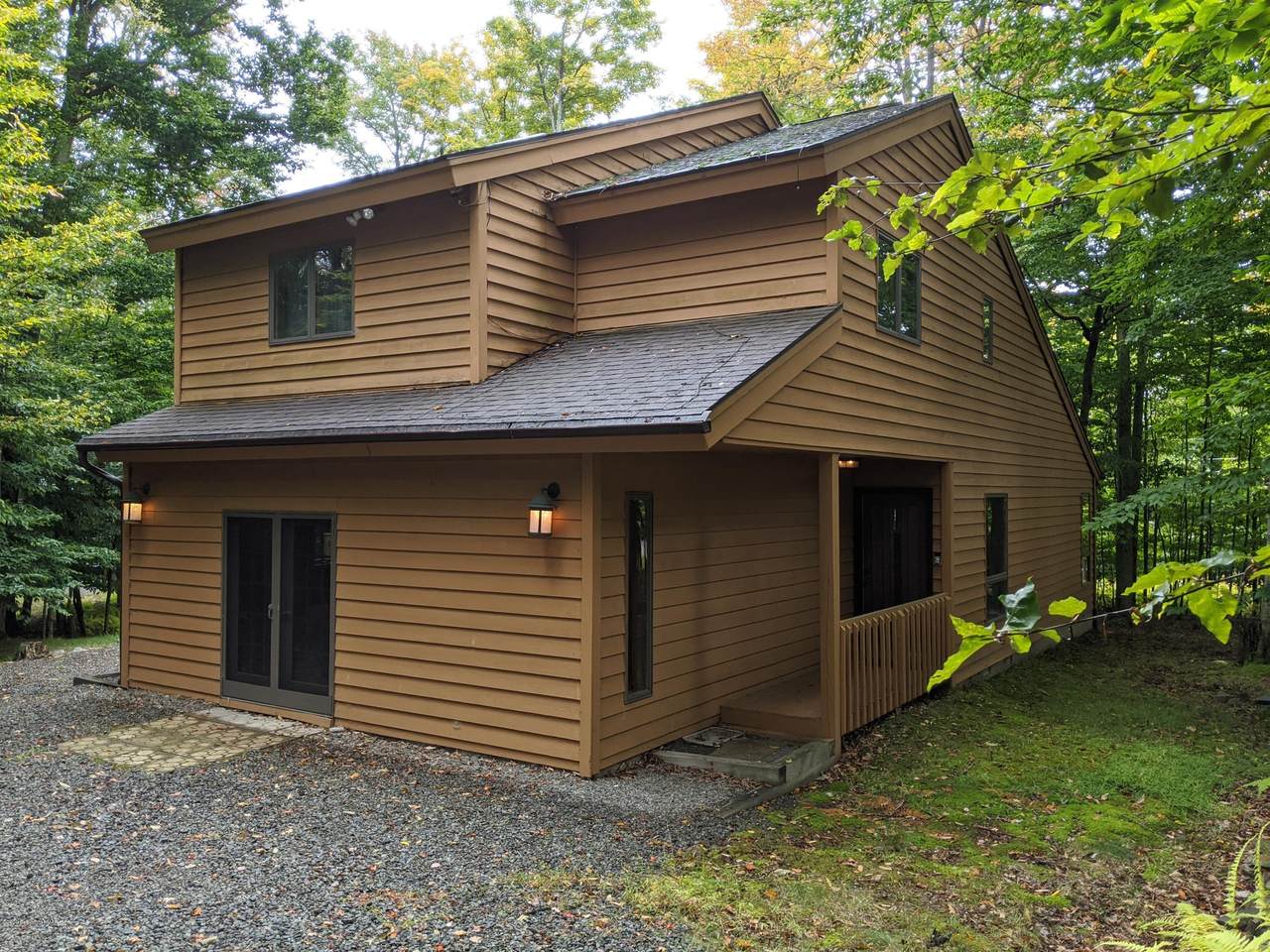 10 Cherry Ct - Photo 1