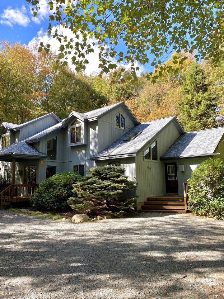 157 Split Rock Ln - Photo 1