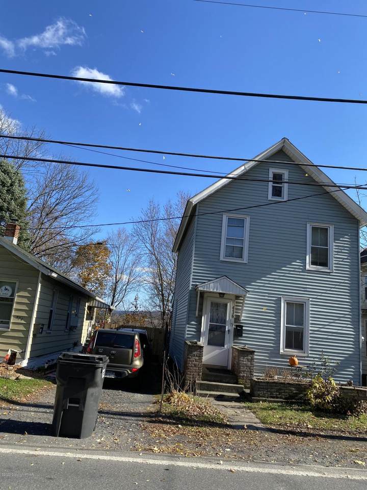 436 5Th St - Photo 1