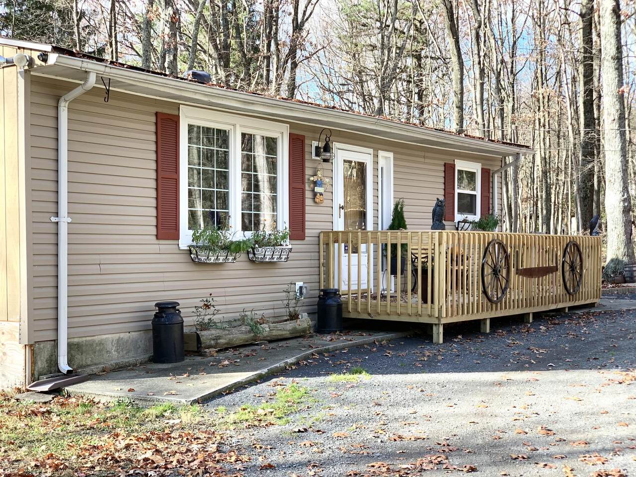 1920 Donalds Rd - Photo 1