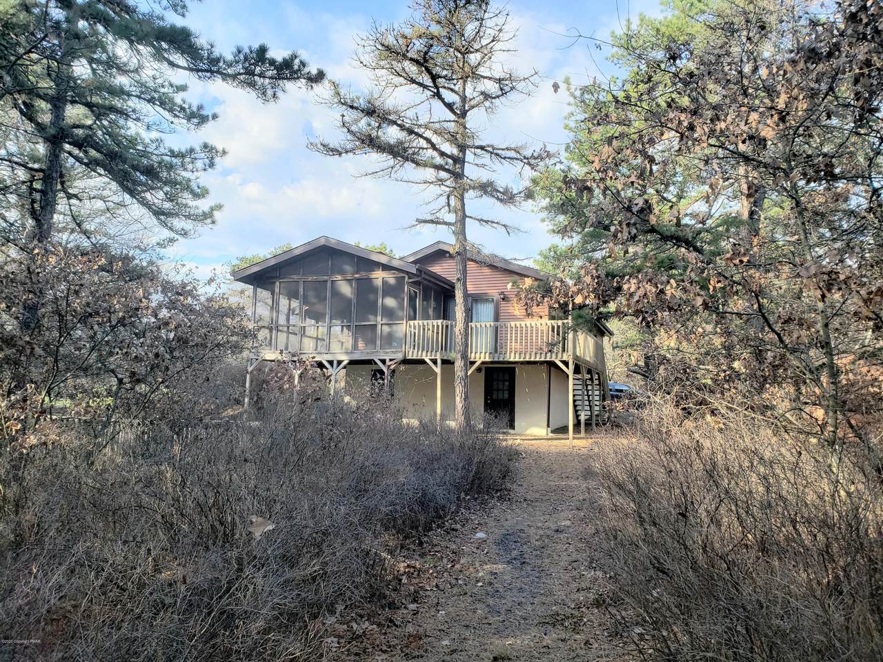1437 Clover Rd - Photo 1