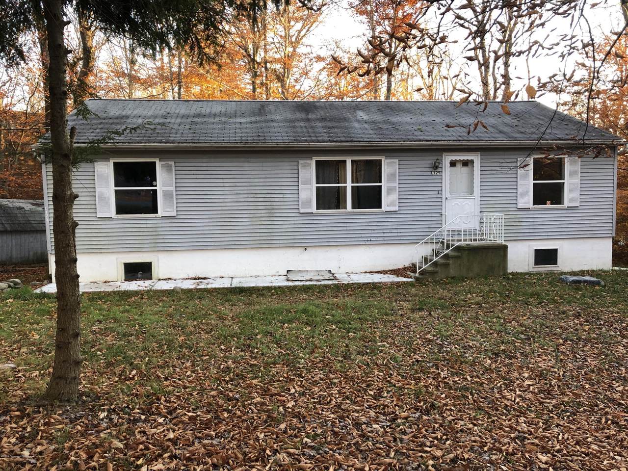 2236 Overlook Dr - Photo 1