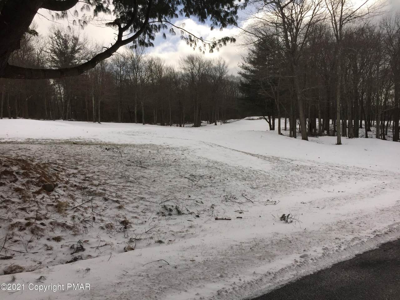 5 Wolf Hollow Rd - Photo 1