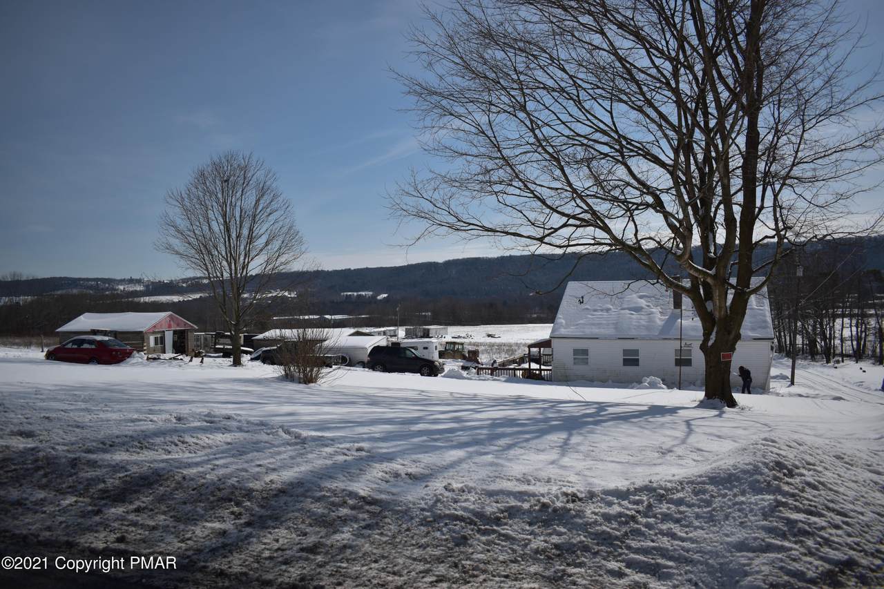 2535 Mahoning Dr - Photo 1