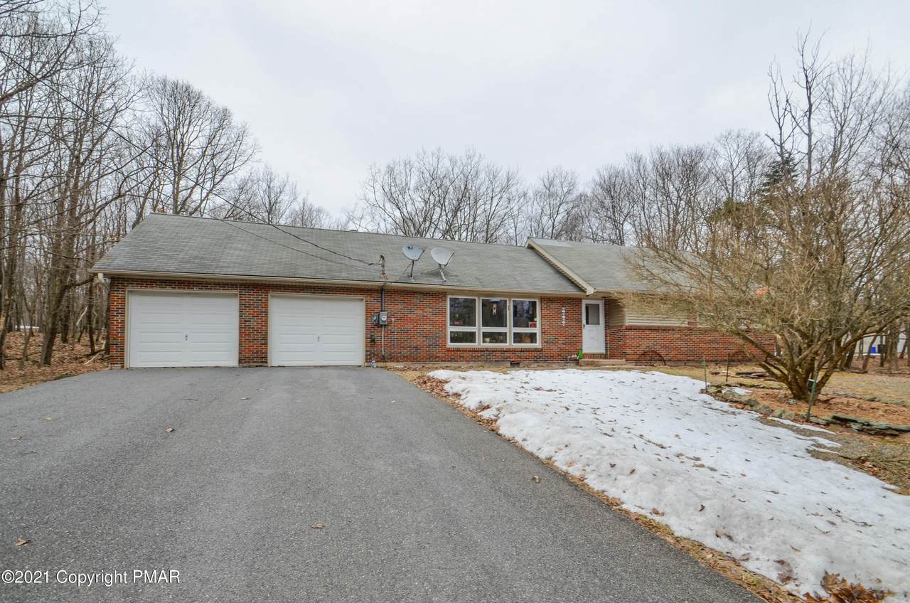 52 Shawnee Trail - Photo 1