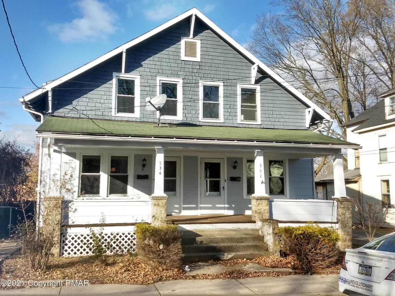 532-534 Barry St - Photo 1