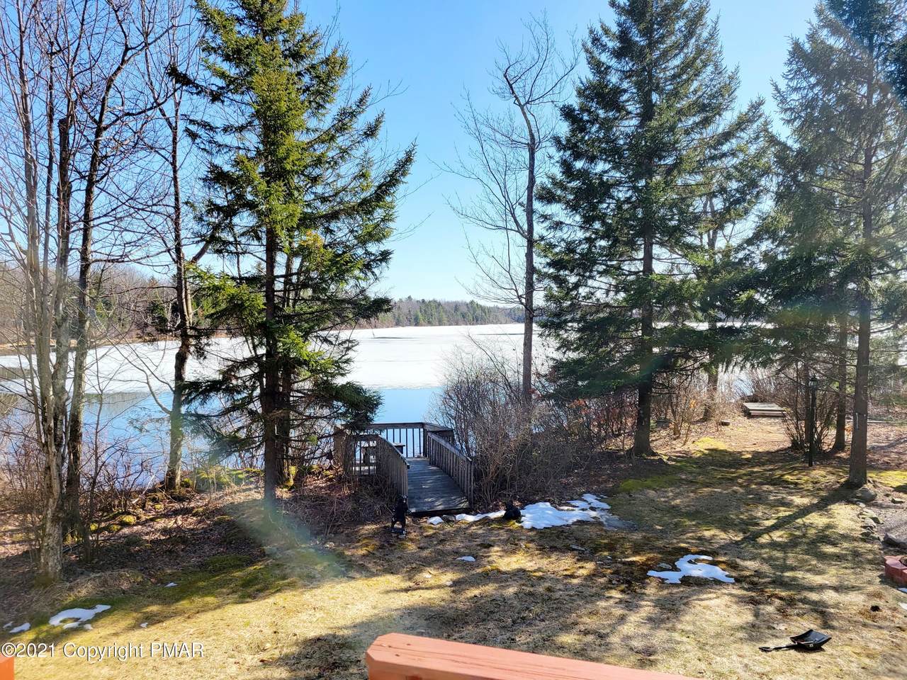 211 Nadine Blvd - Photo 1