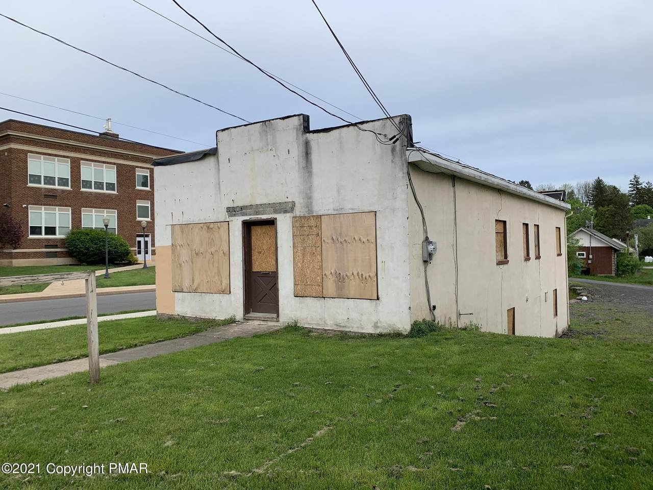 149 Broad St - Photo 1