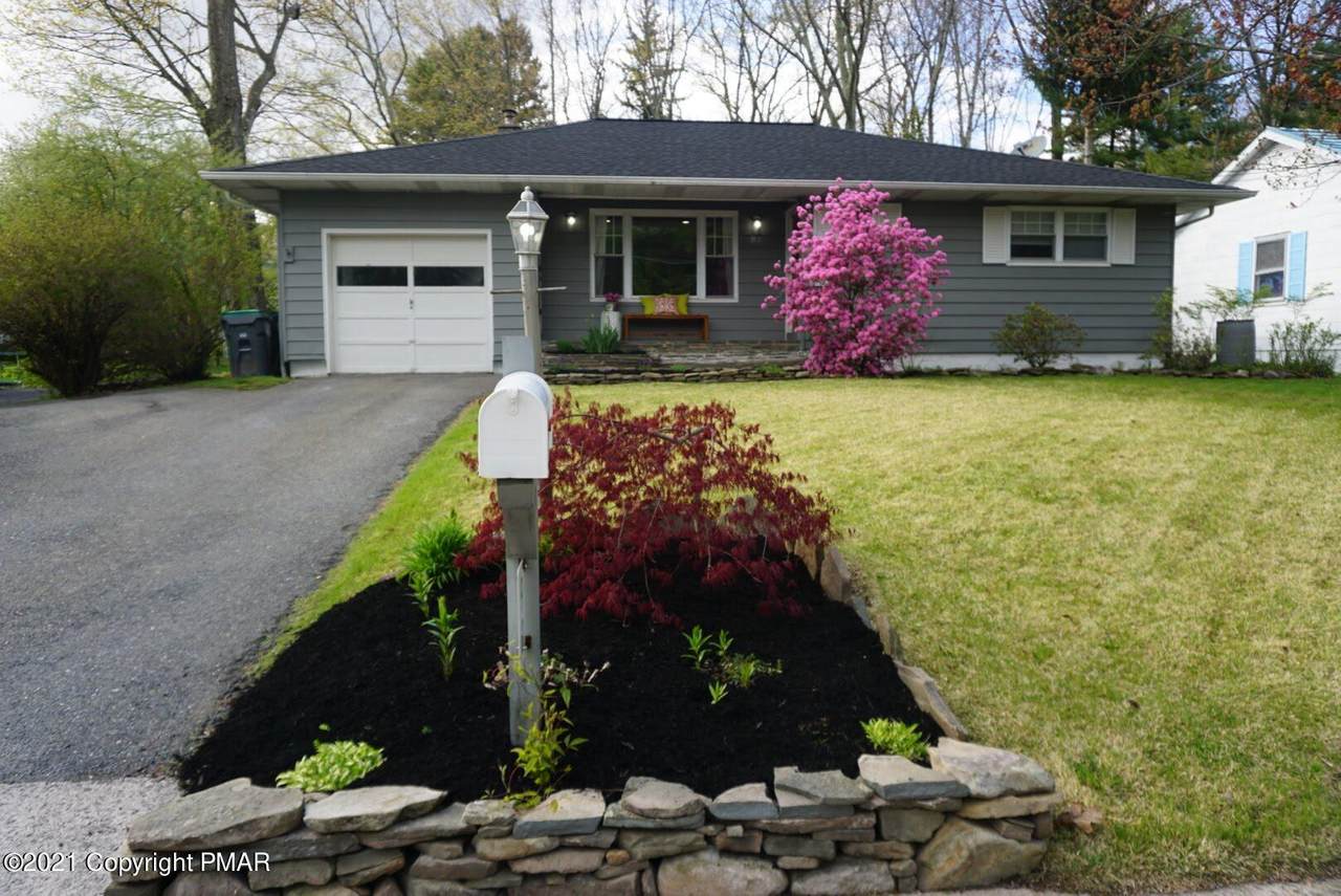 92 Fairview Ave - Photo 1