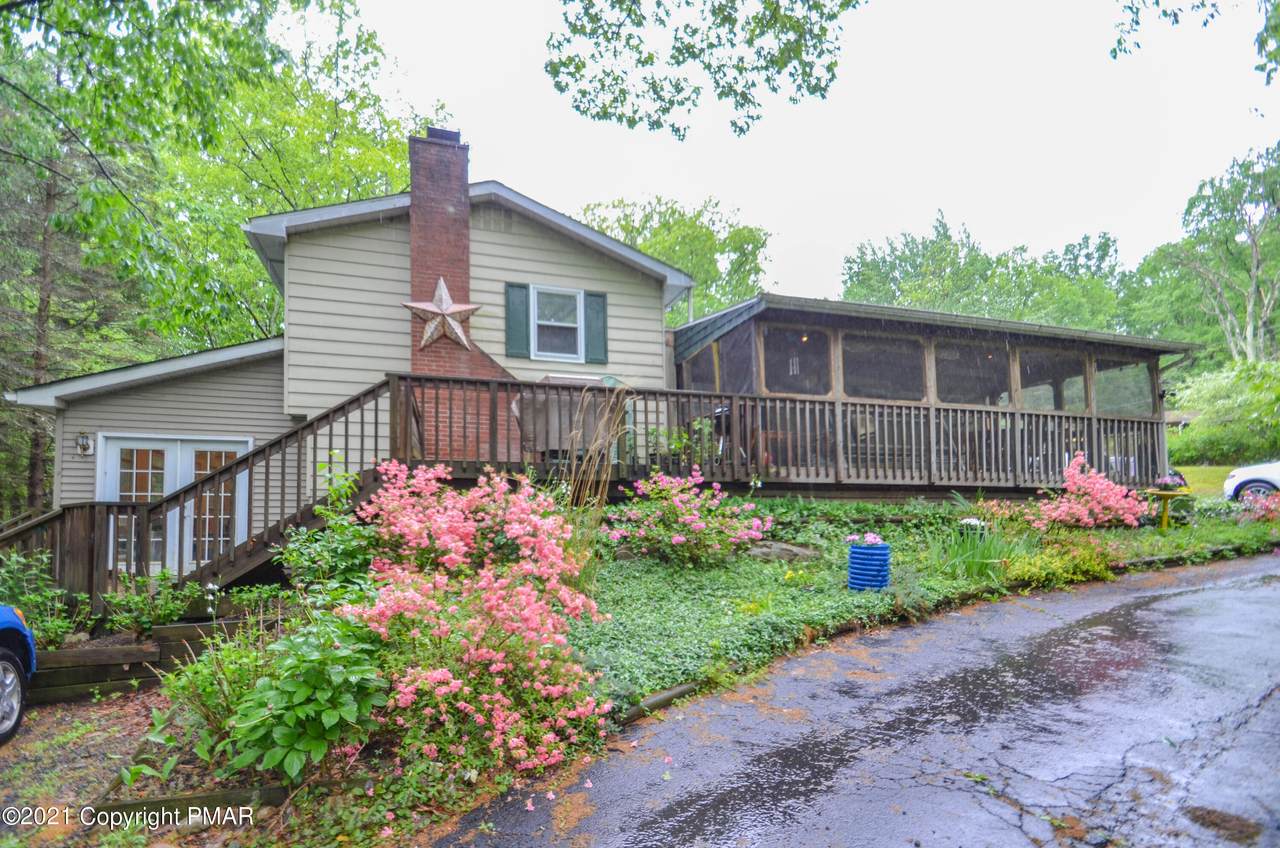 1502 Upper Valley Rd - Photo 1