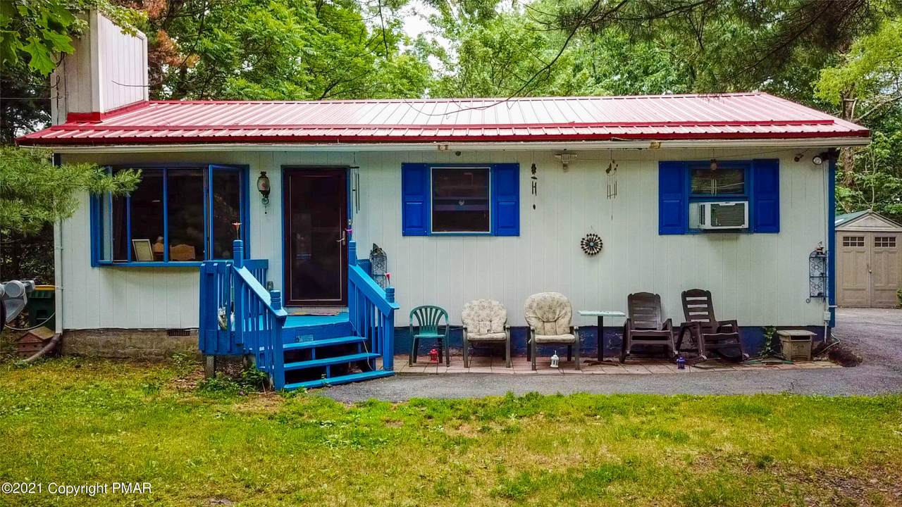 2397 Woodcrest Dr - Photo 1