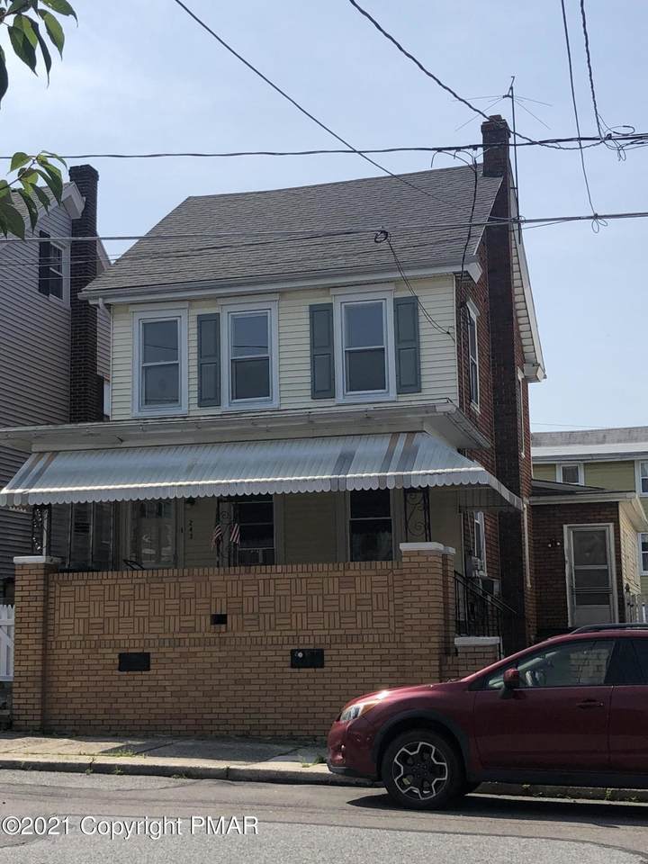 243 Hazard St - Photo 1