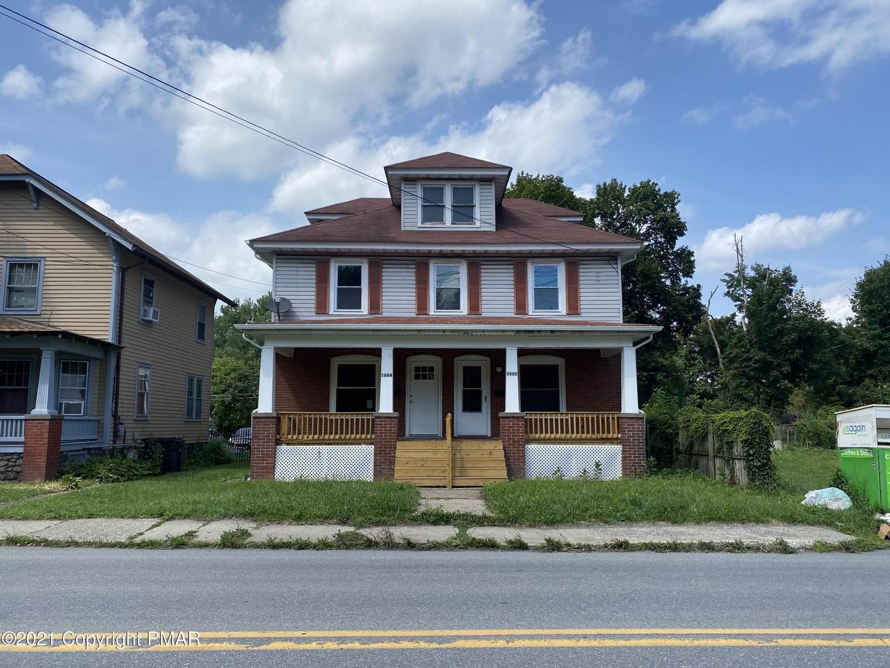 1664 Main St - Photo 1