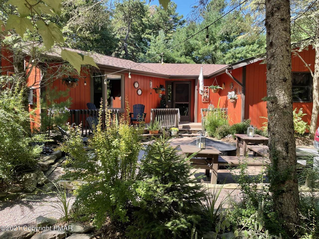 22 Hickory Rd - Photo 1