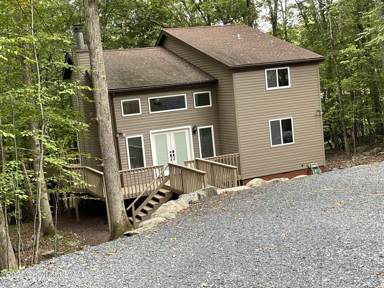221 Regent St - Photo 1