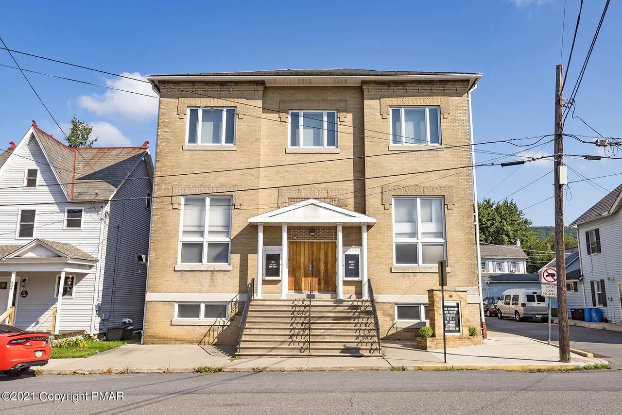 301 Main St - Photo 1