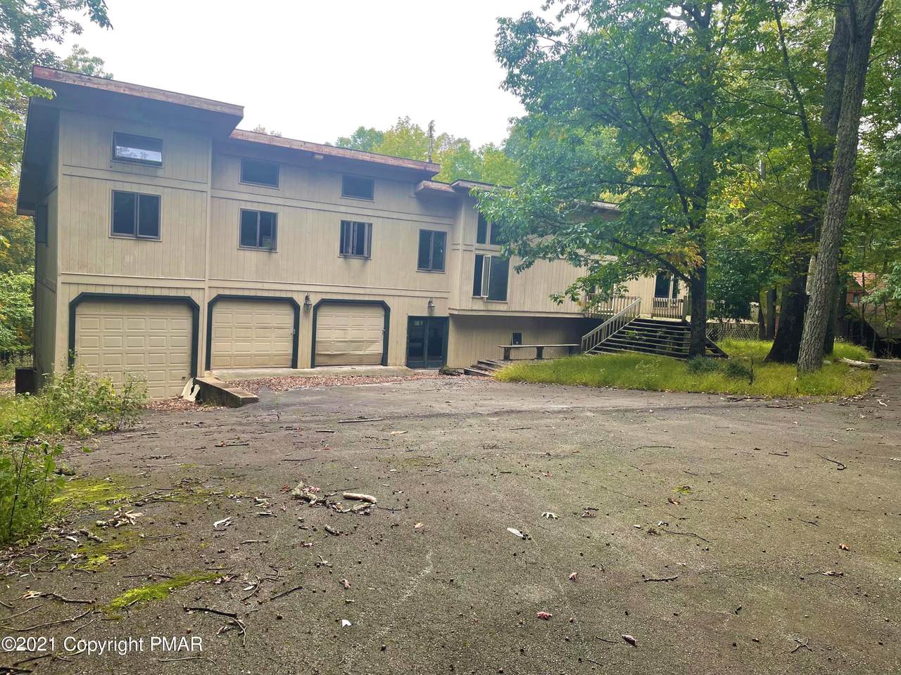 3545 High Crest Rd - Photo 1