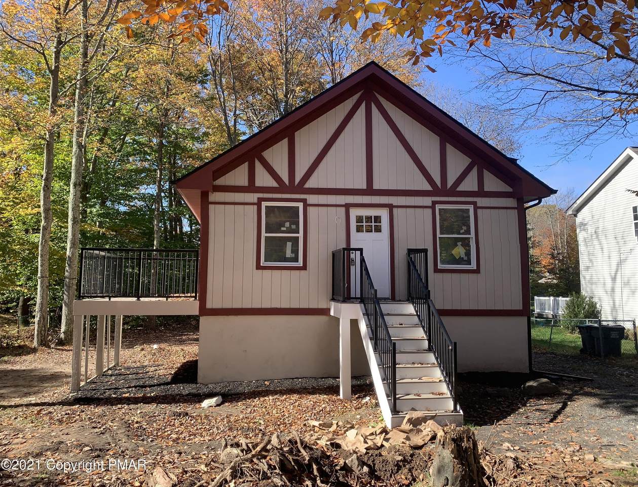 2138 Titania Rd - Photo 1
