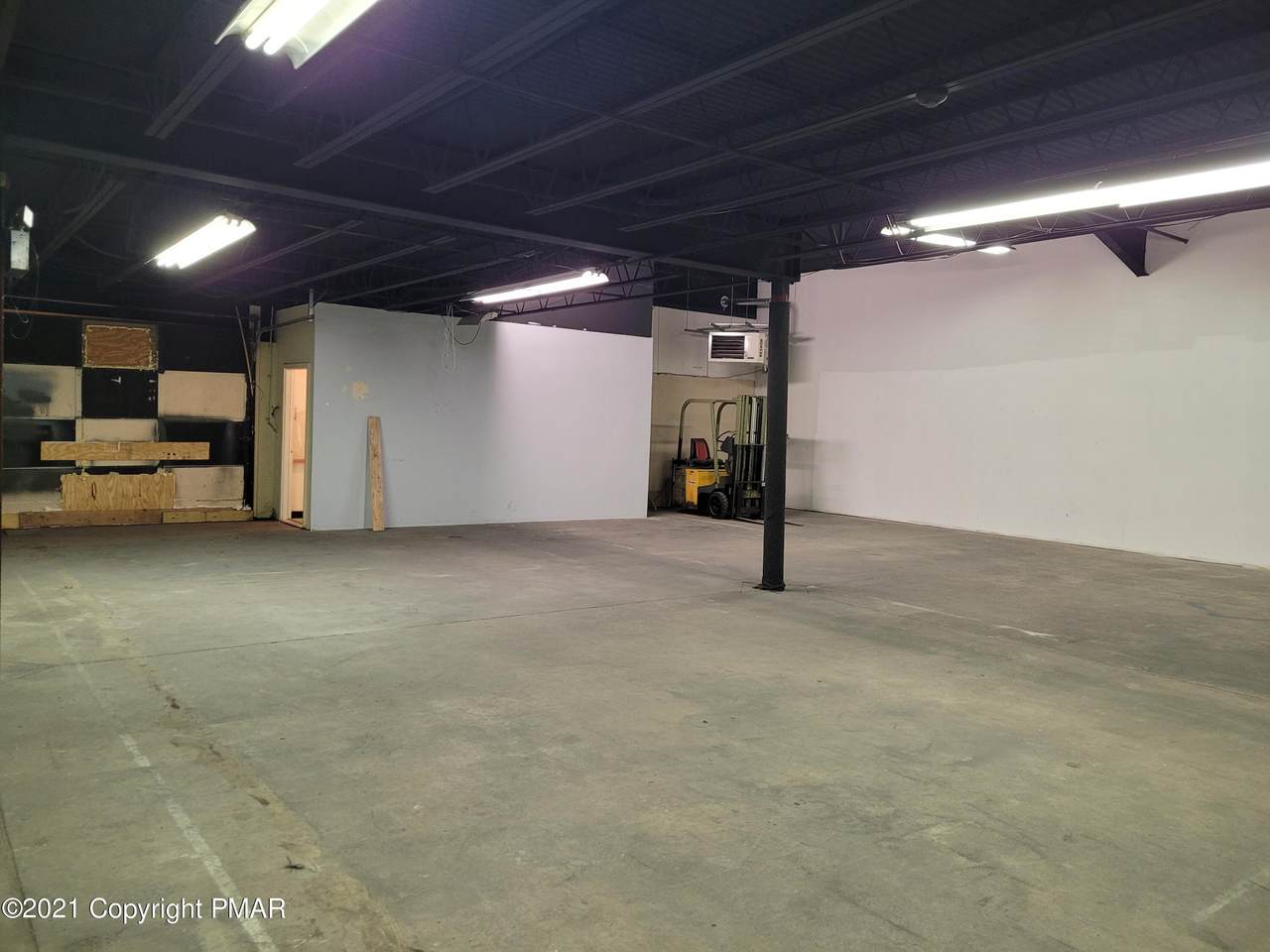901 Polk Valley Rd - Photo 1