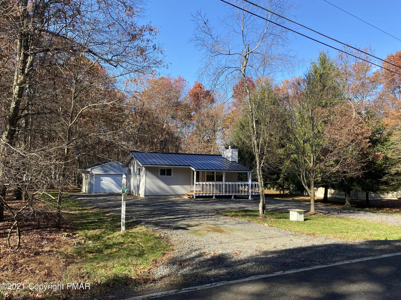 13 Shore Dr - Photo 1