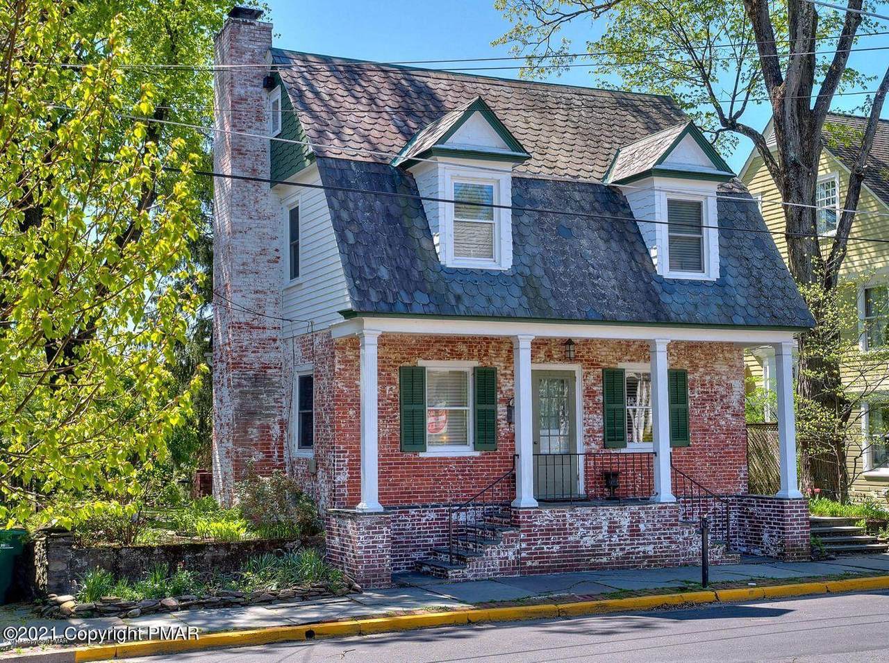 533 Thomas St - Photo 1