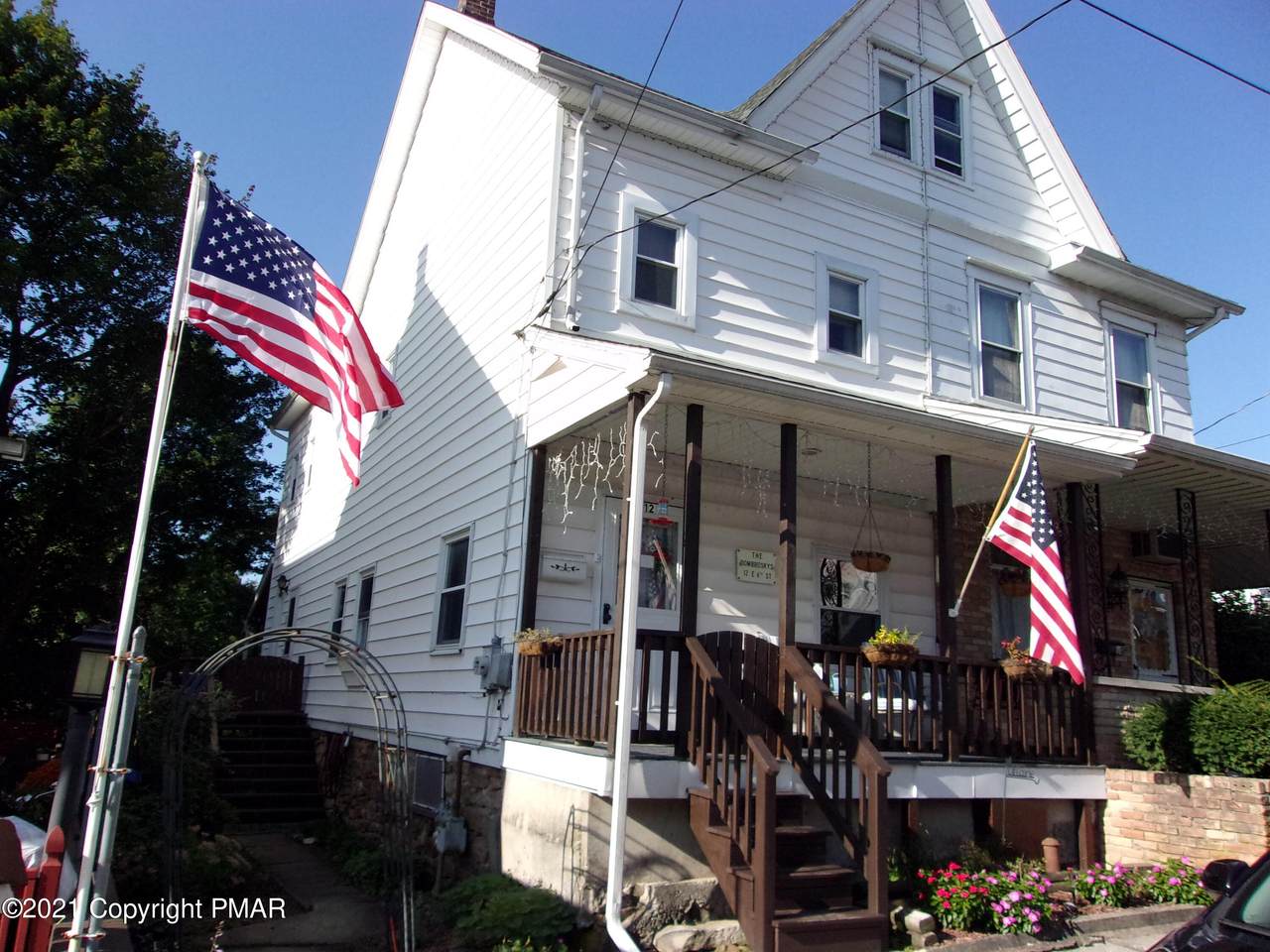 12 6th Street - Photo 1