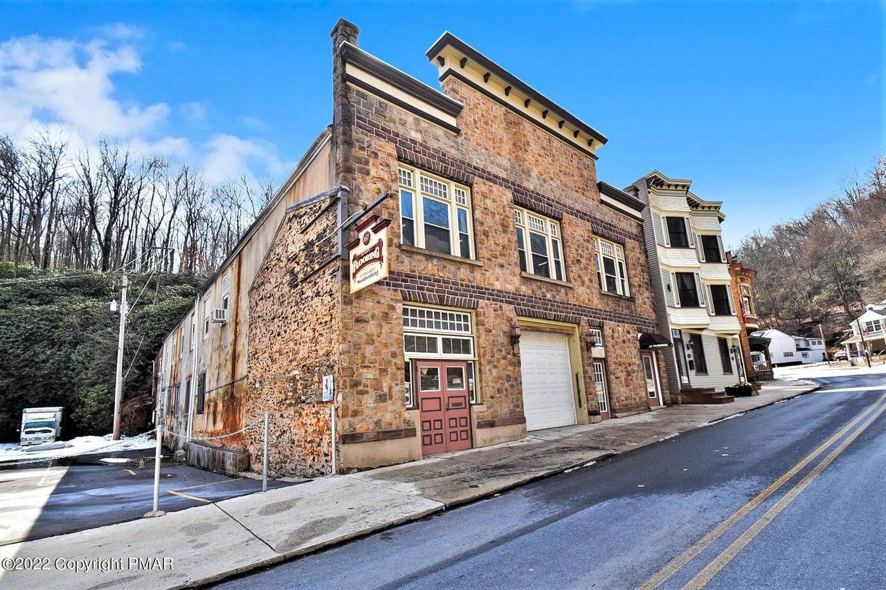 165-167 Broadway - Photo 1