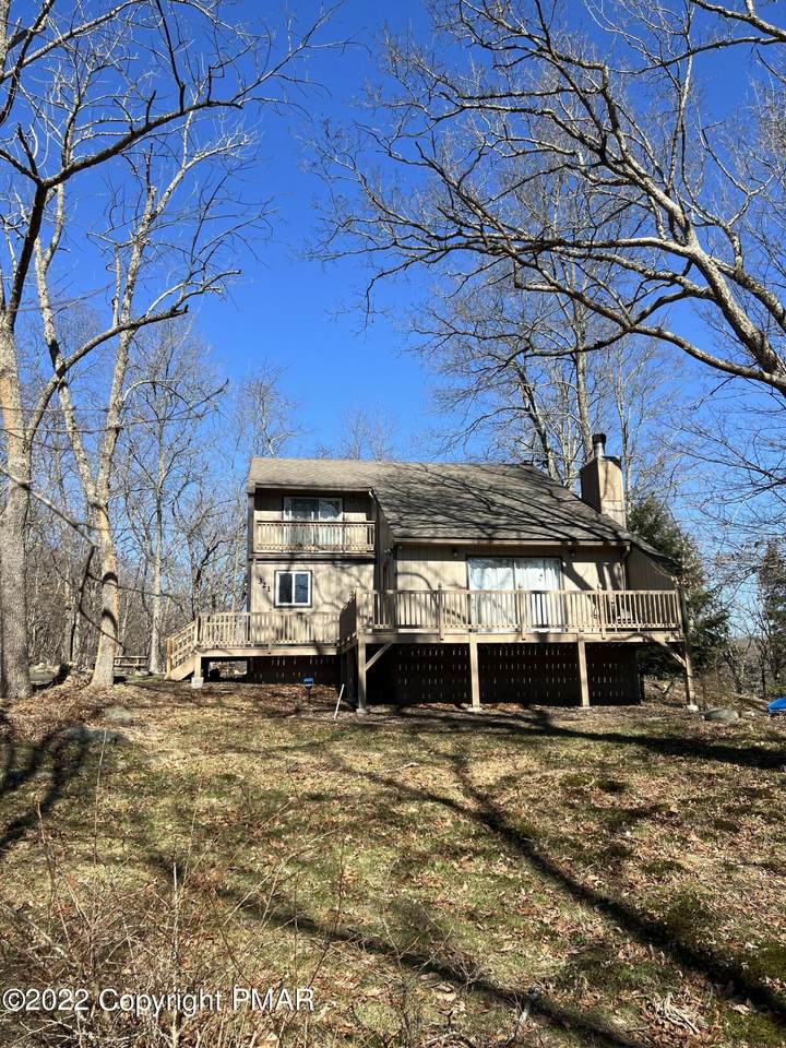 321 Clubhouse Dr - Photo 1