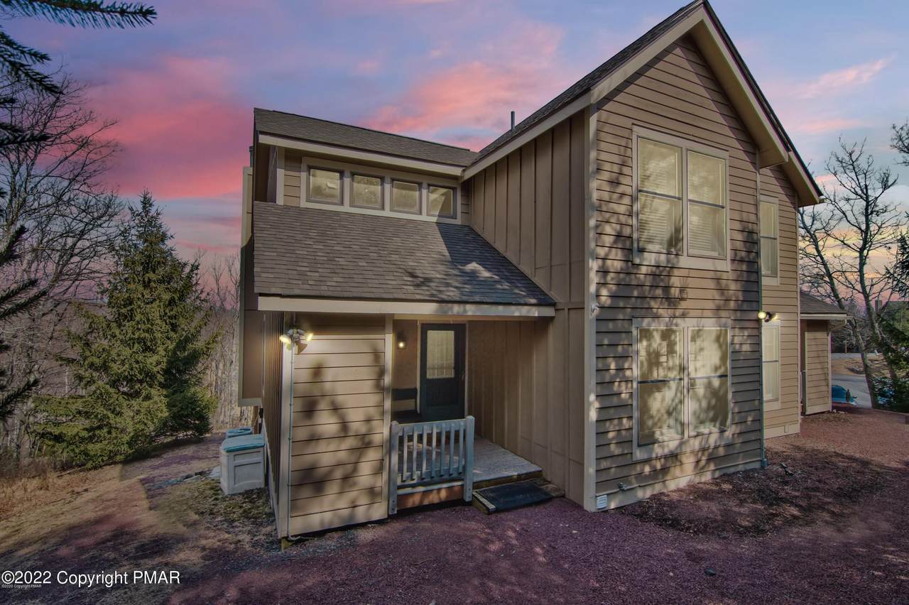 341 Hemlock Ln - Photo 1