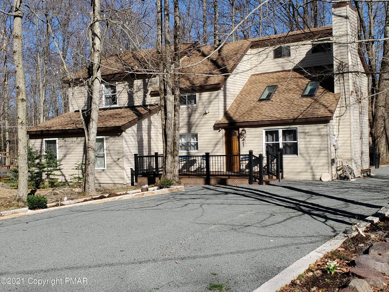 223 Paxinos Dr - Photo 1