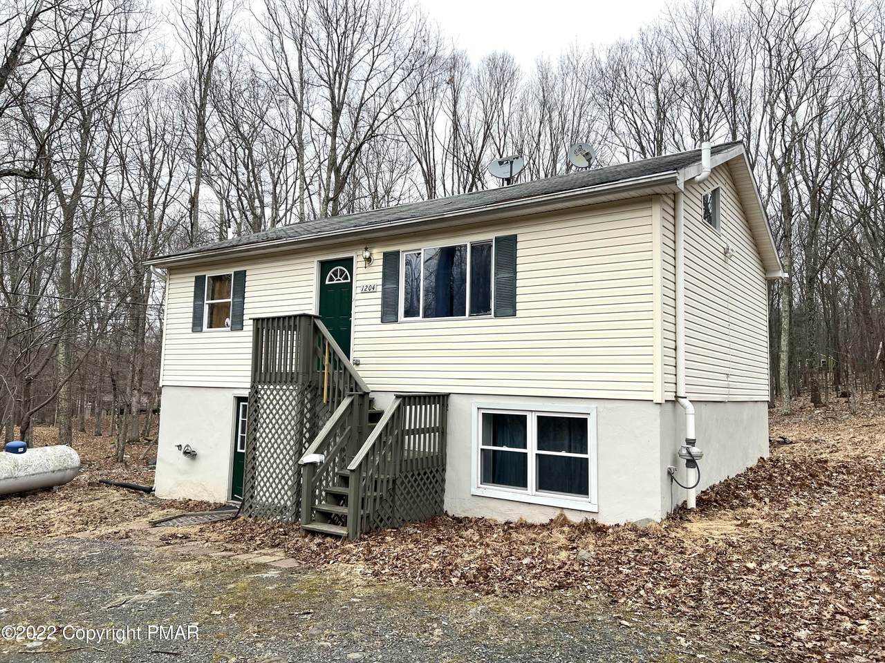 1204 Bear Dr - Photo 1