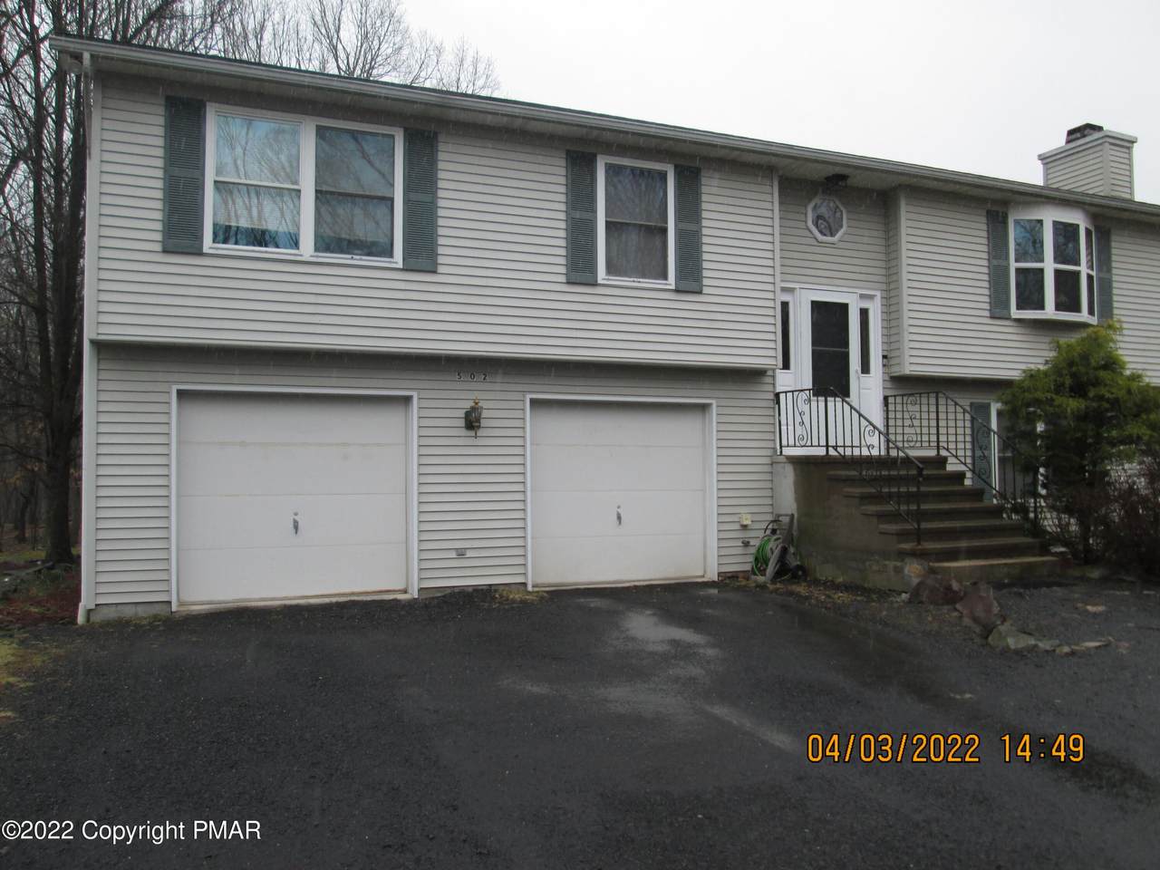 502 Lakeside Dr - Photo 1