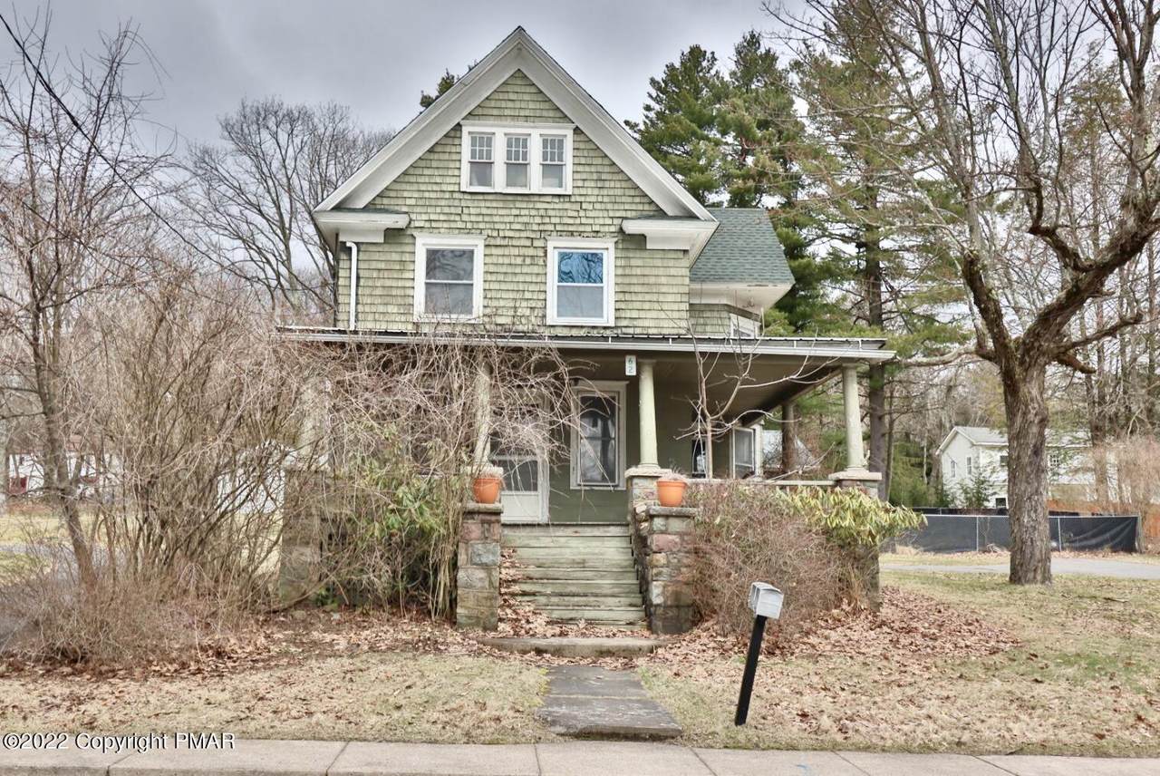62 Fairview Ave - Photo 1