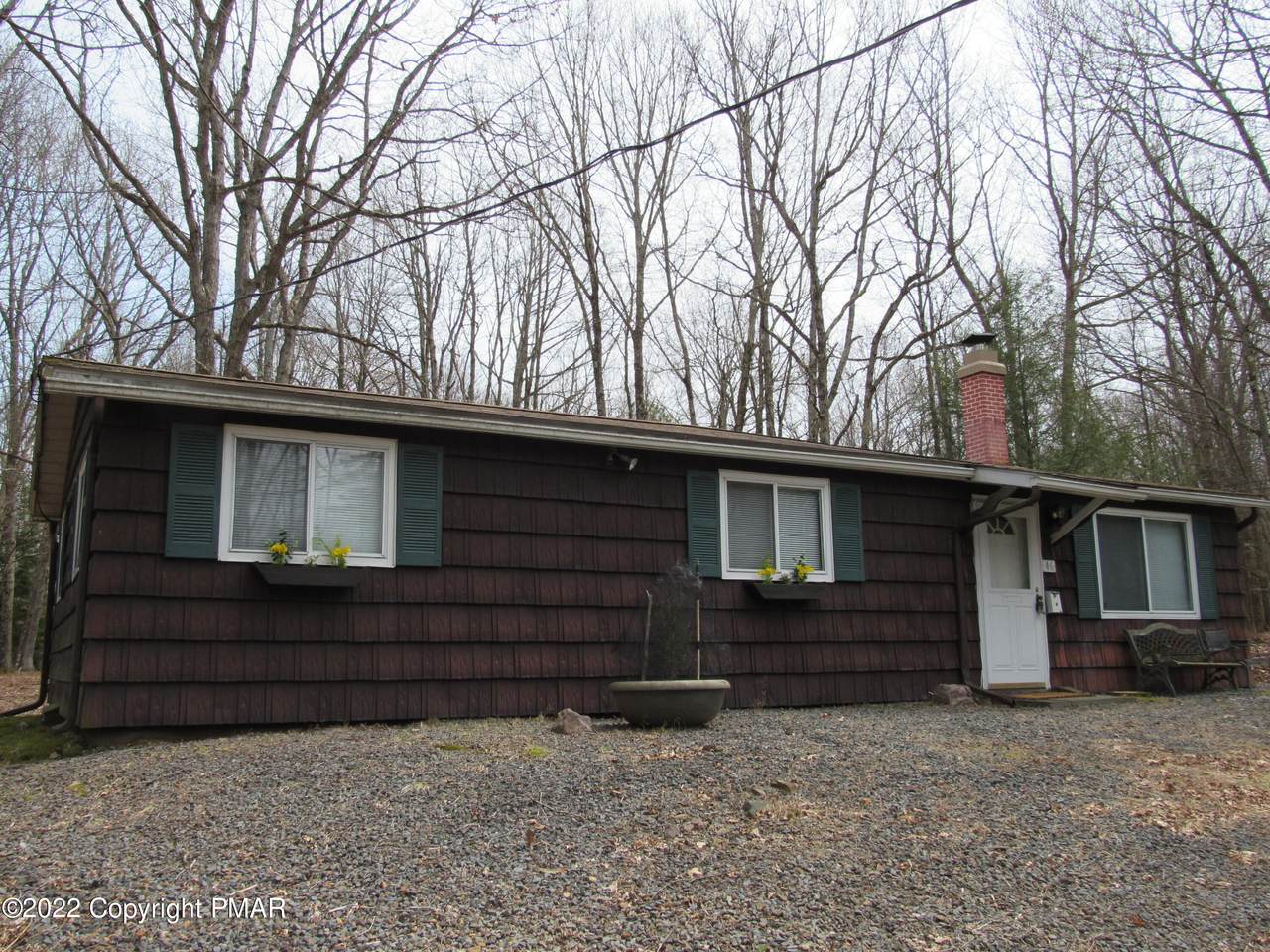 46 Thomas Ln - Photo 1