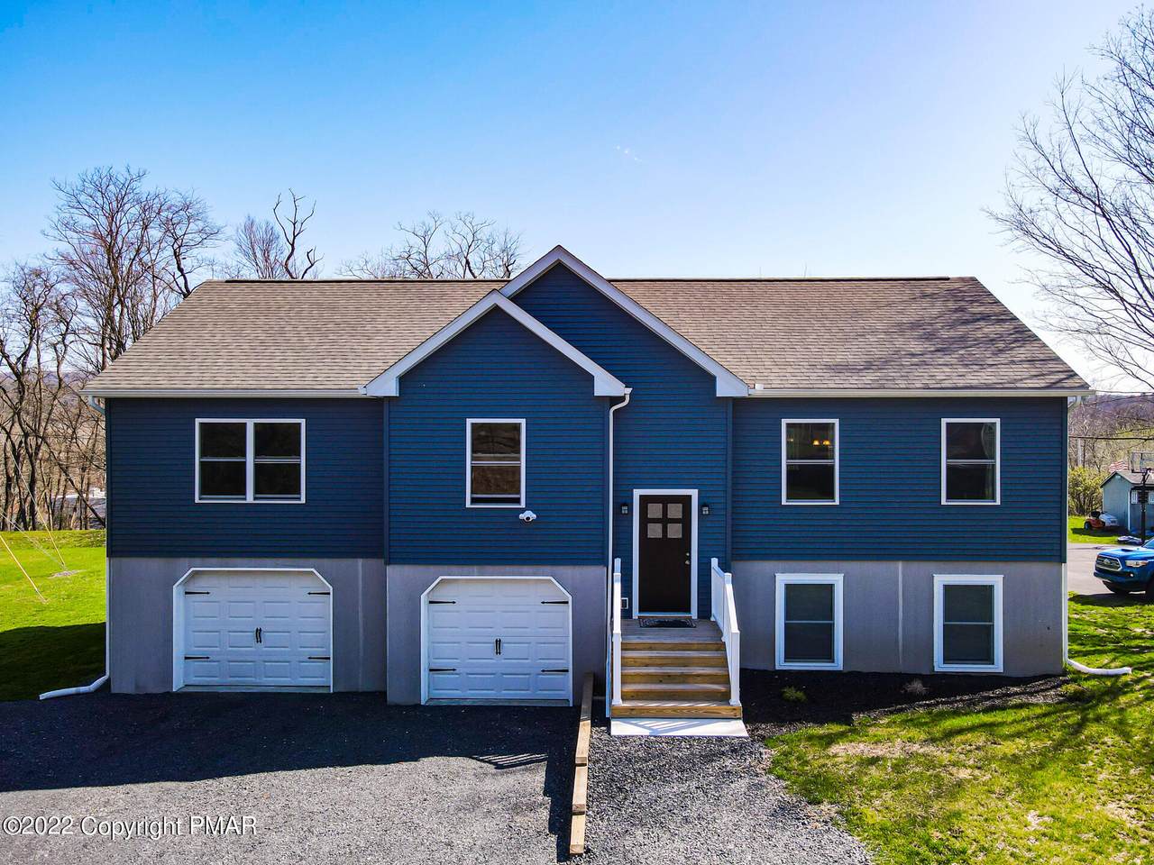 1007 Phillips St - Photo 1