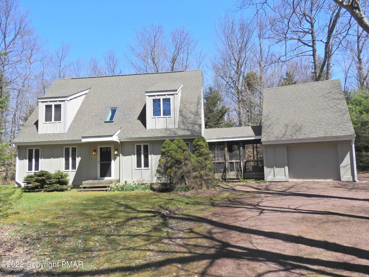 416 Sawmill Rd - Photo 1