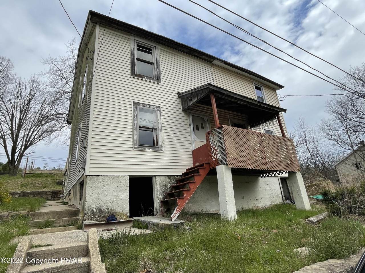 1 Hillside Ave - Photo 1