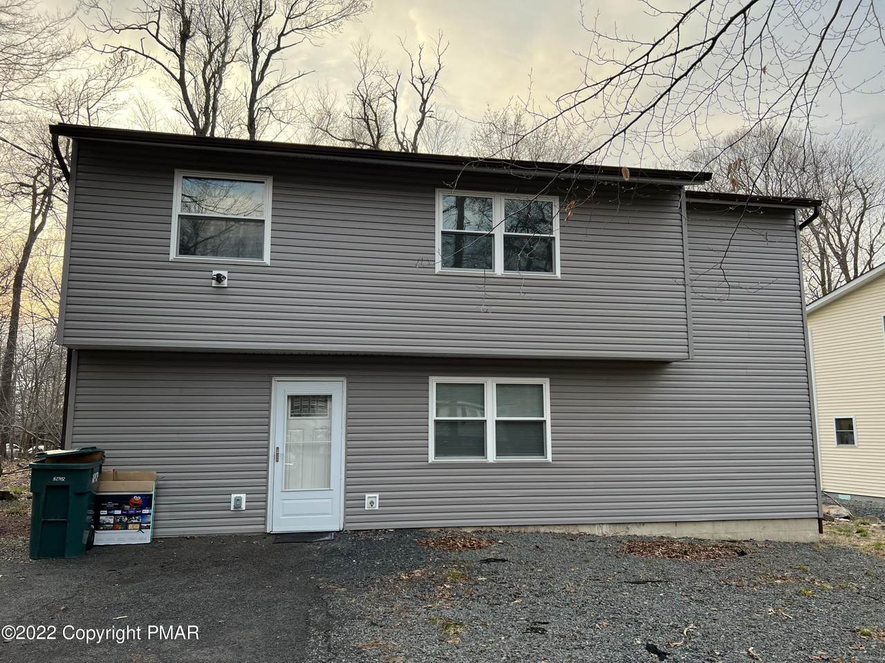 4634 Burnside Dr - Photo 1