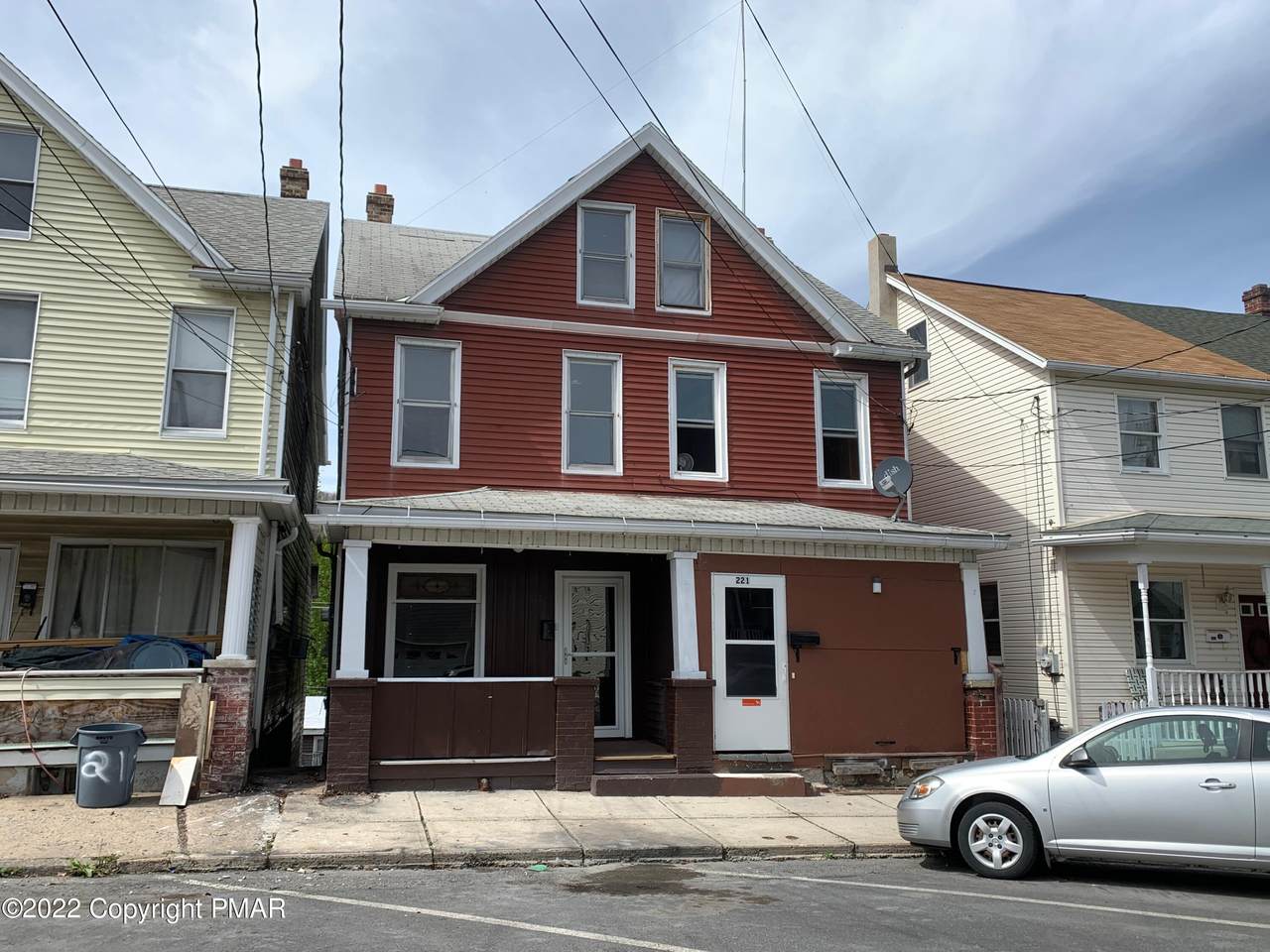 219 Ridge Street - Photo 1