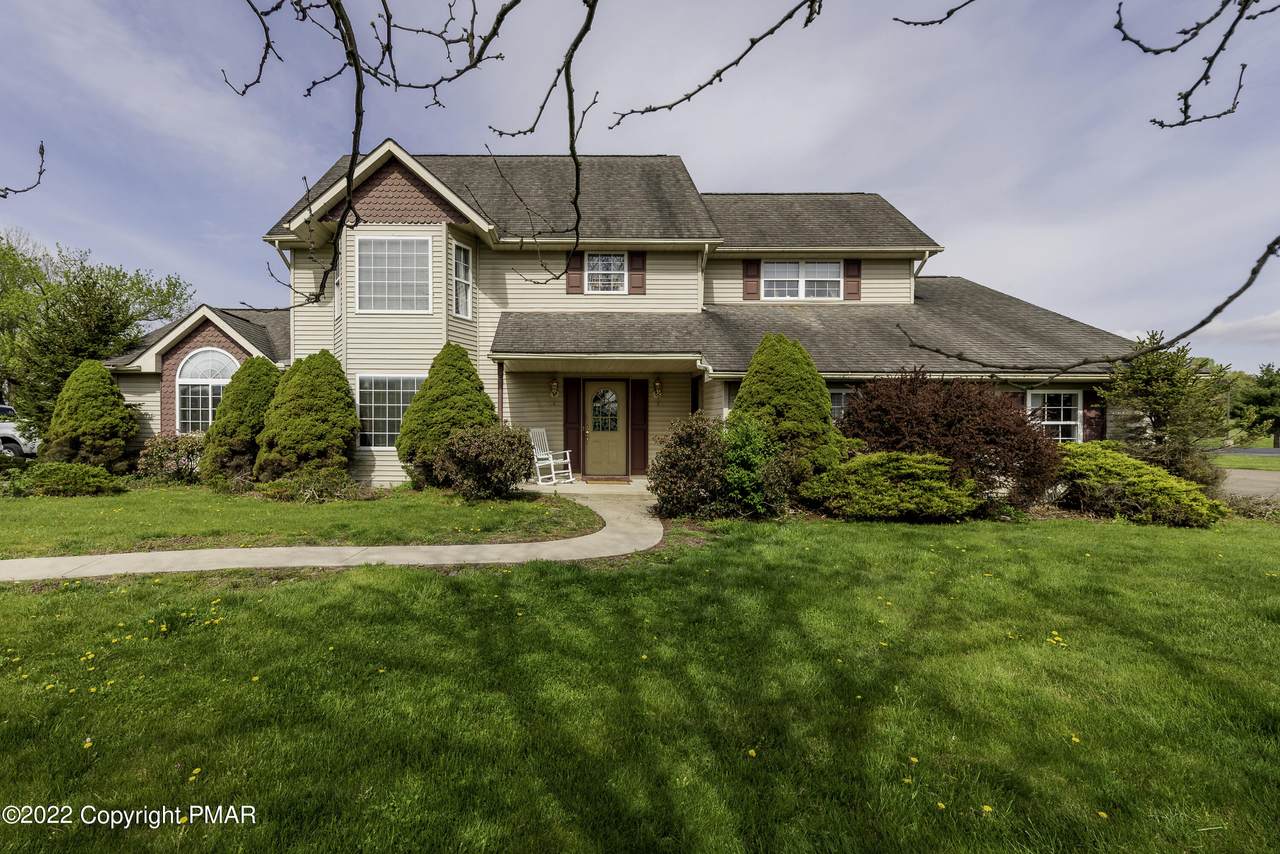 113 Pilgrim Way - Photo 1