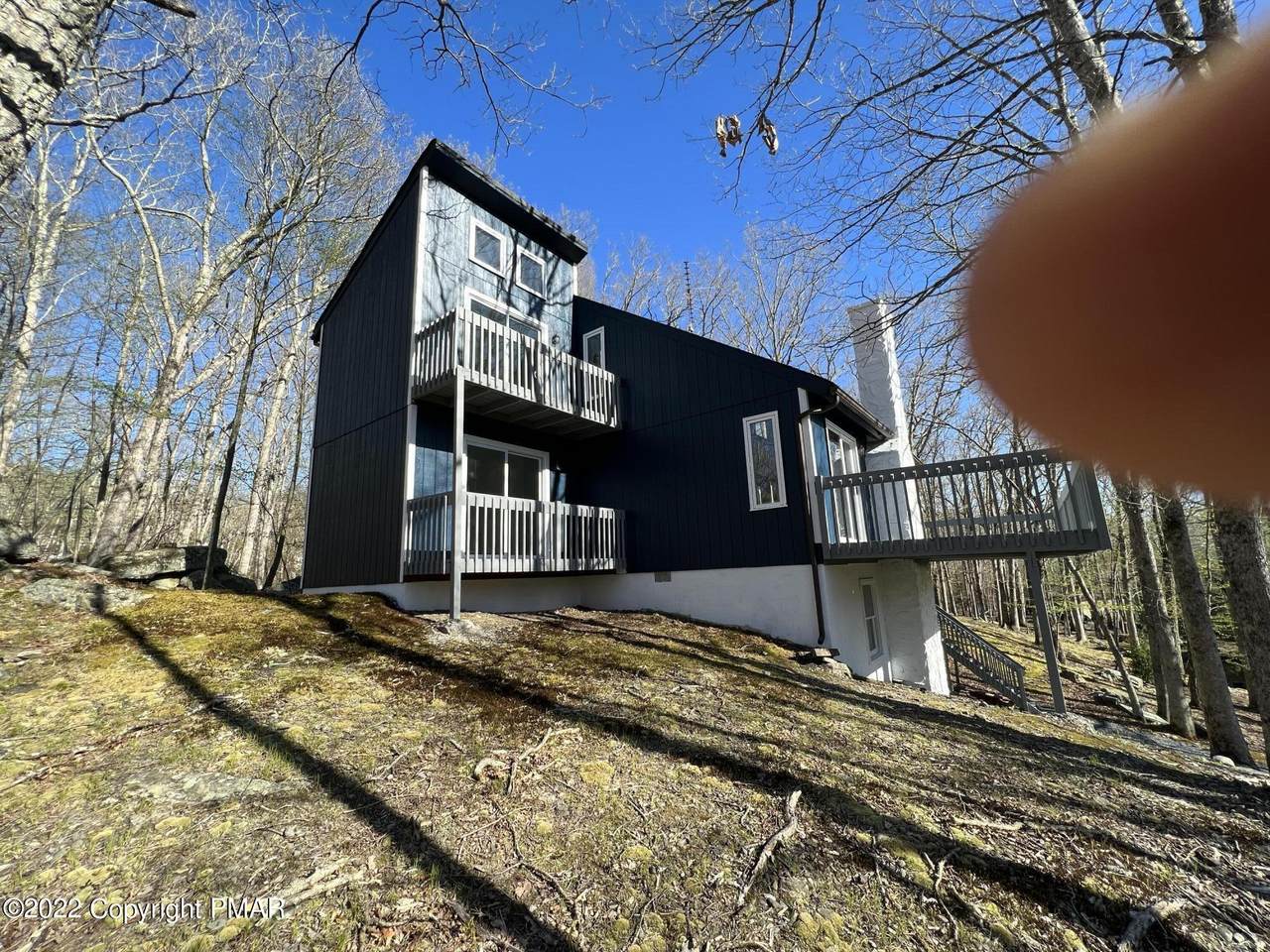 108 Sussex Ct - Photo 1