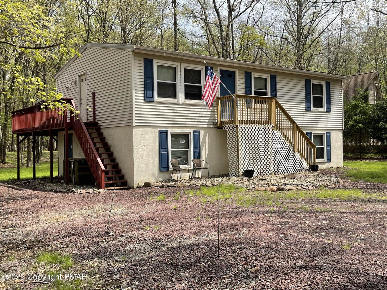 66 Thomas Ln - Photo 1