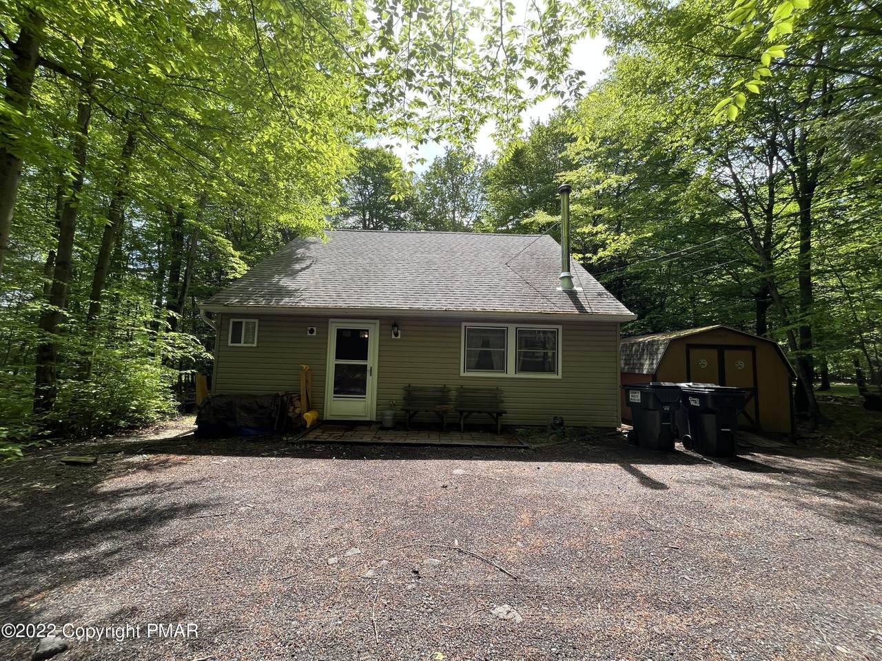 23 Redwood Dr - Photo 1