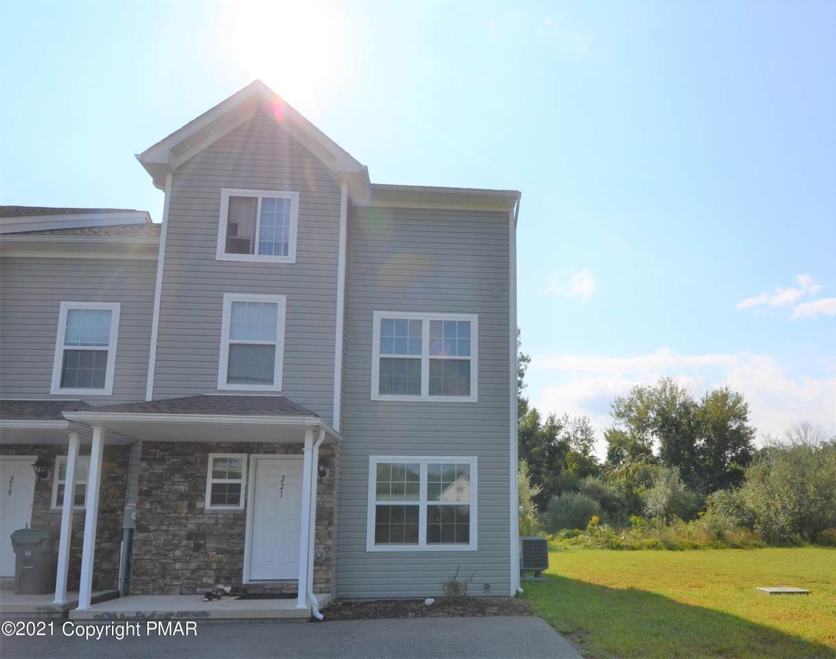 221 Norma Ln - Photo 1