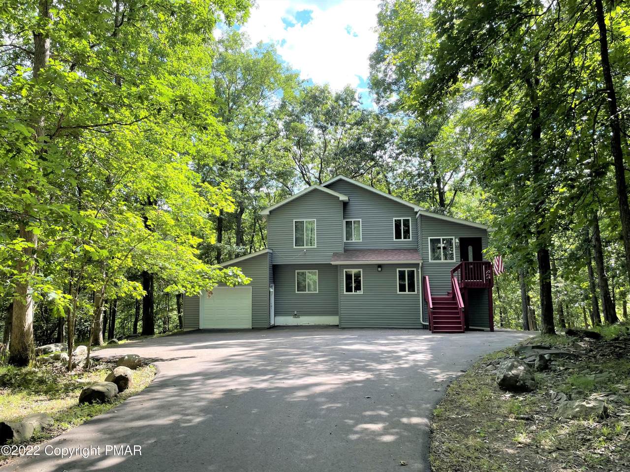 305 Manchester Dr - Photo 1